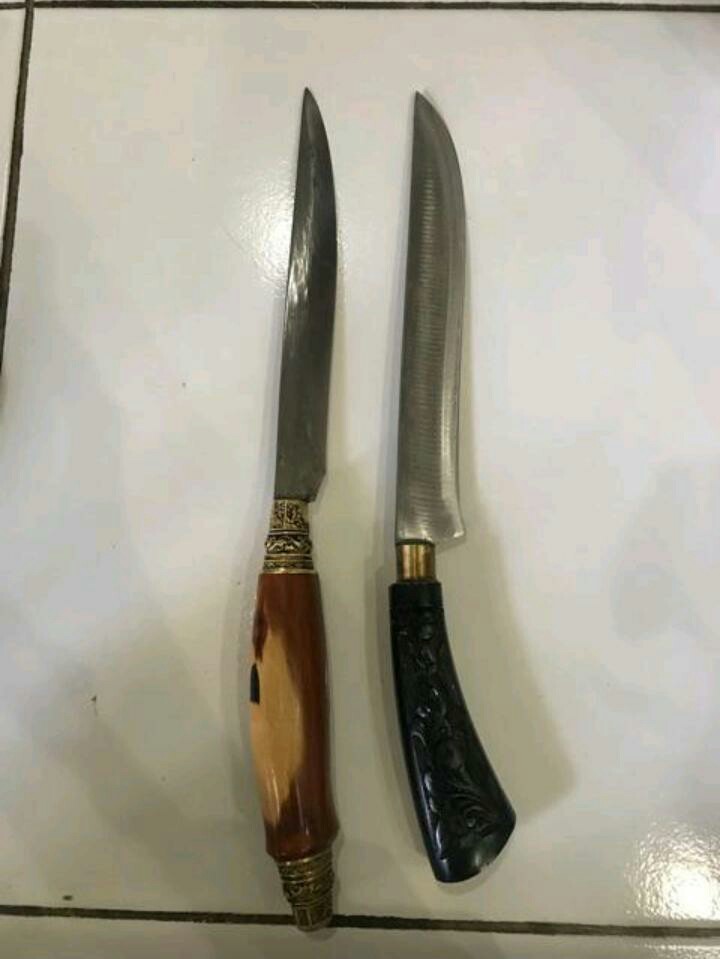 Pisau Dapur Ukir Hitam Berkualitas