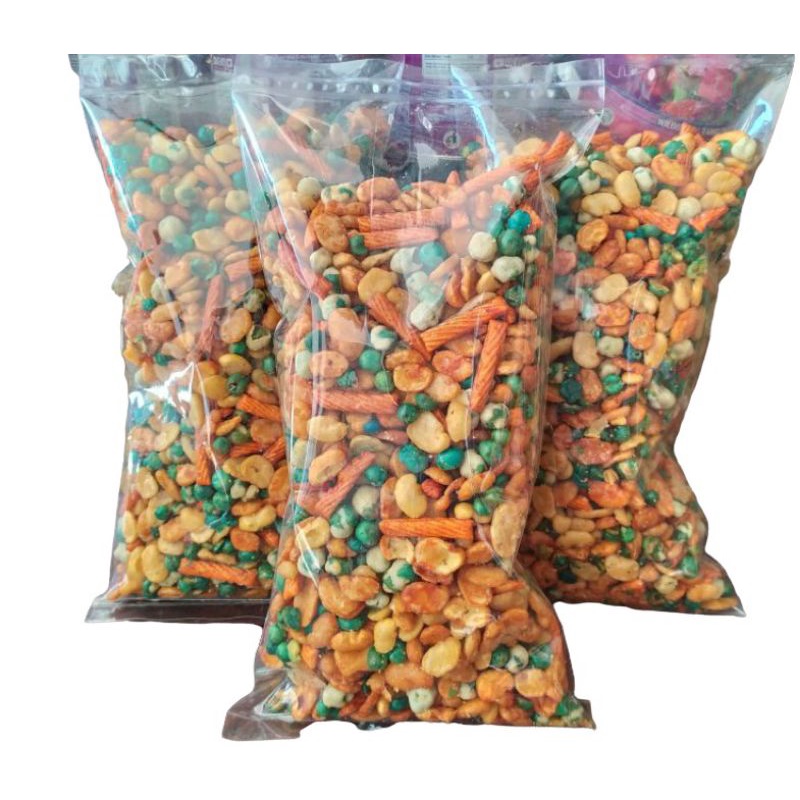 

(Jatim) Aneka Snack 1Kg Free Dus - Kacang Koro - Sumpia - Aneka Kacang - Makaroni