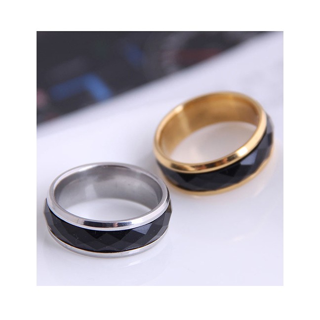 LRC Cincin Polos Fashion Golden Stainless Steel Inlaid A6337X