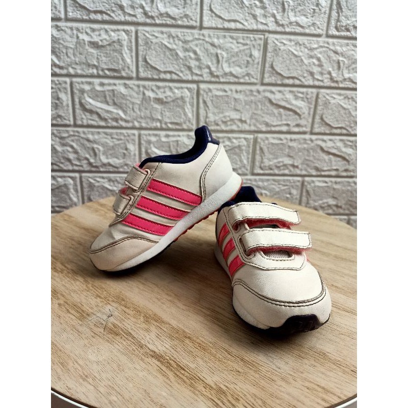 sepatu adidas anak bayi olahraga