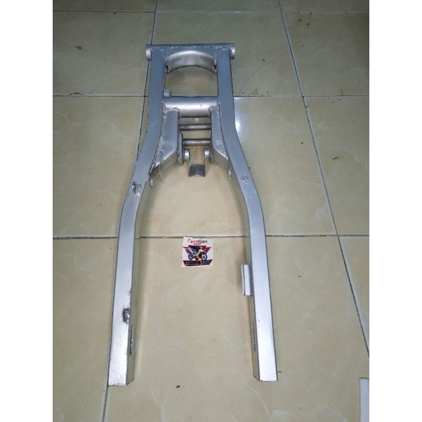 Swing Arm Satria Hiu Lumba Double Disk DD 2tak 2 tak Original Copotan 2nd