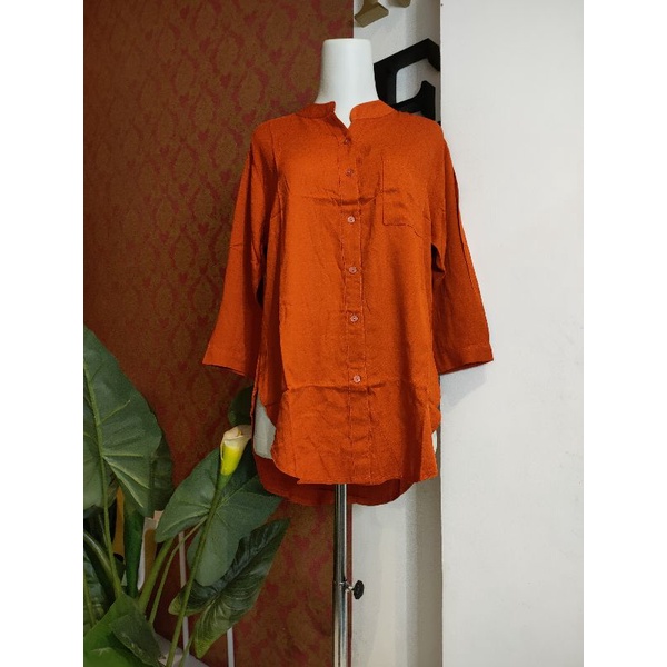 SALE Atasan Kemeja Cewek by Pomelo