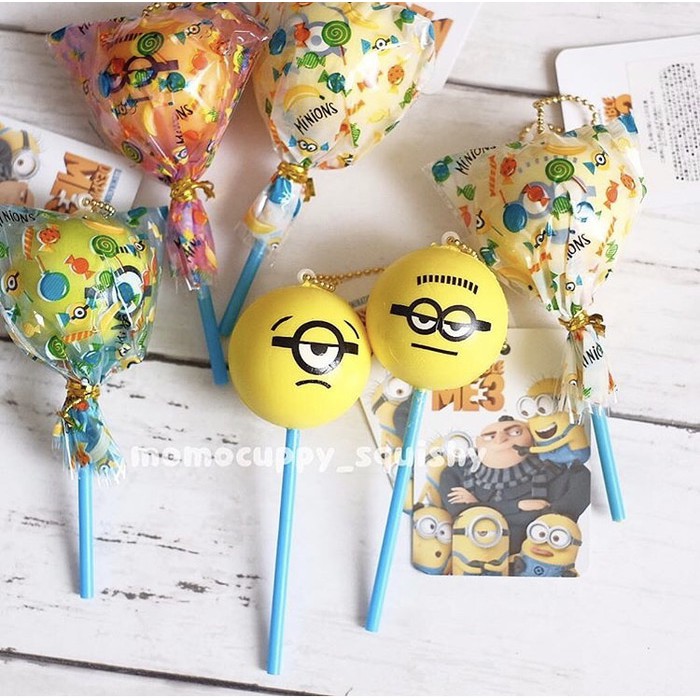 Squishy licensed minion lolypop by universal ( ORIGINAL JEPANG)