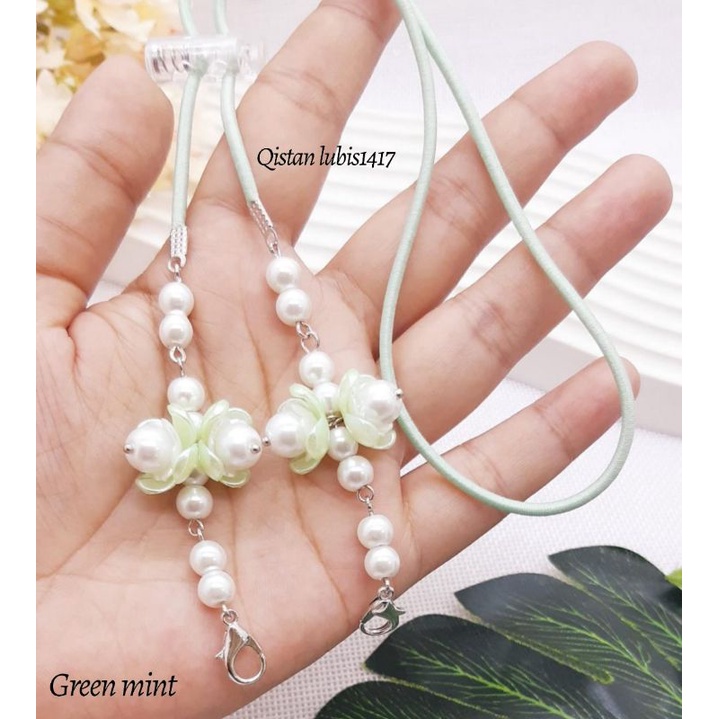 Strap Mutiara clover