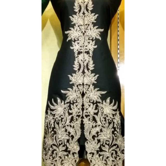 Kebaya pola bordir,motif rumput laut,bahan TAVETA ORBIT