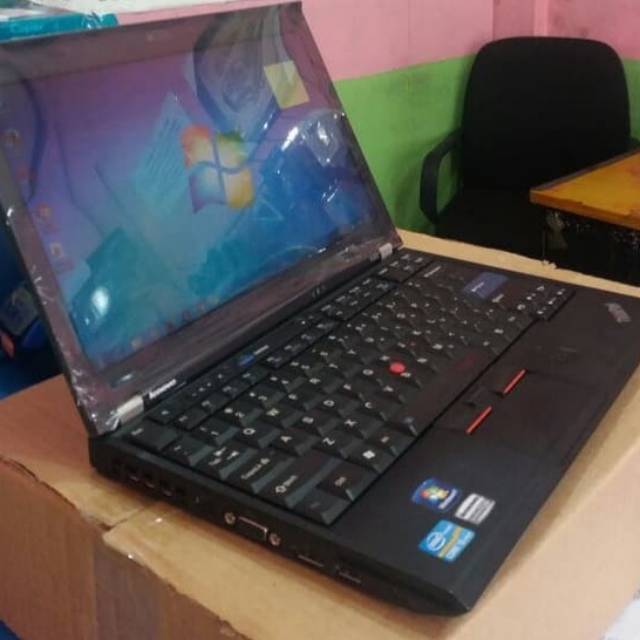 Laptop Lenovo X220 i3 mulus bergaransi