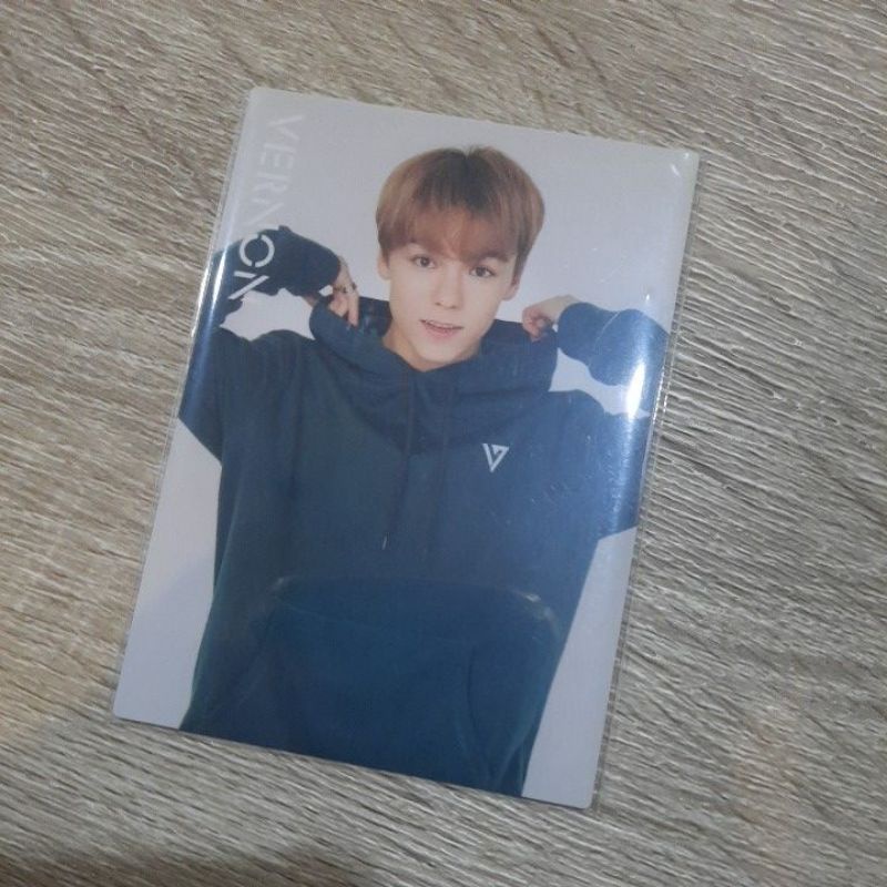 Vernon JAT Hoodie Seventeen Tc Pc Photocard