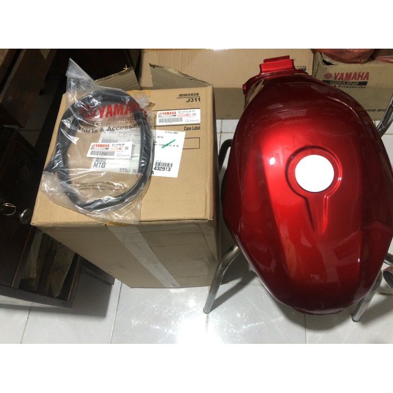 Tangki Yamaha Vixion Old Merah plus karet tangki origin