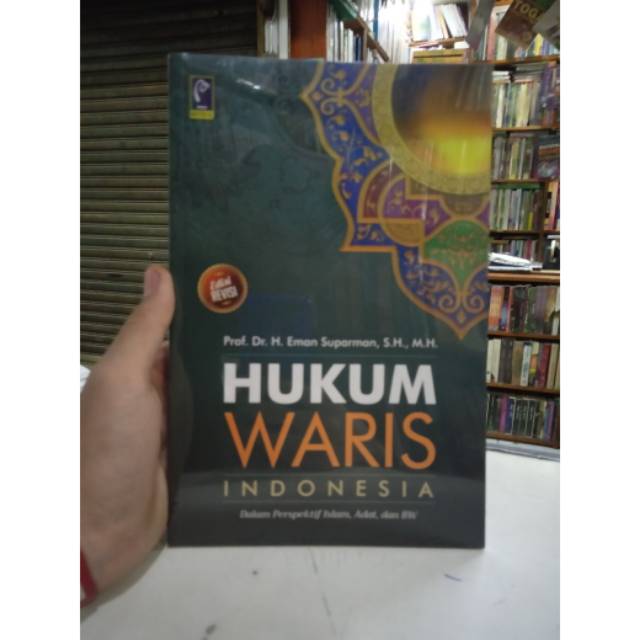 

Buku hukum waris Indonesia dalam perspektif islam adat dan bw