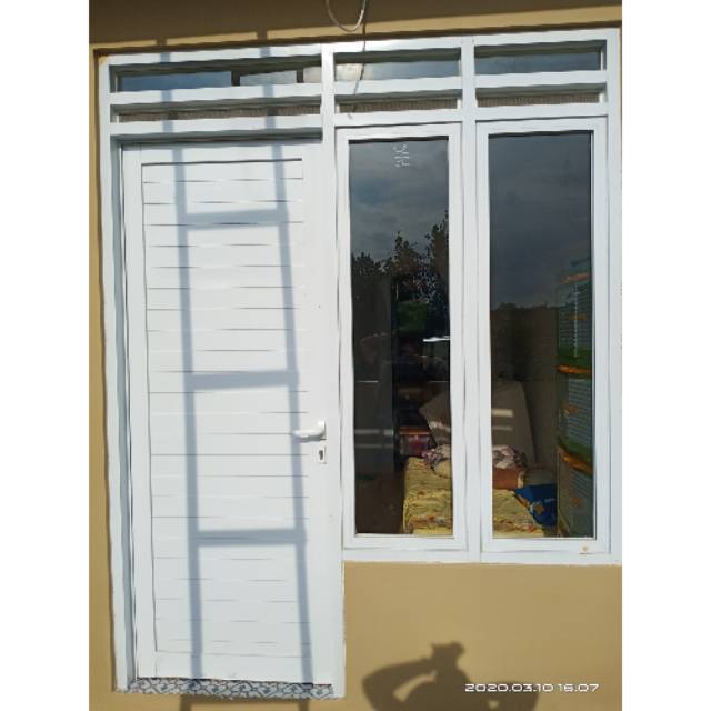 Kusen alumunium pintu dan jendela