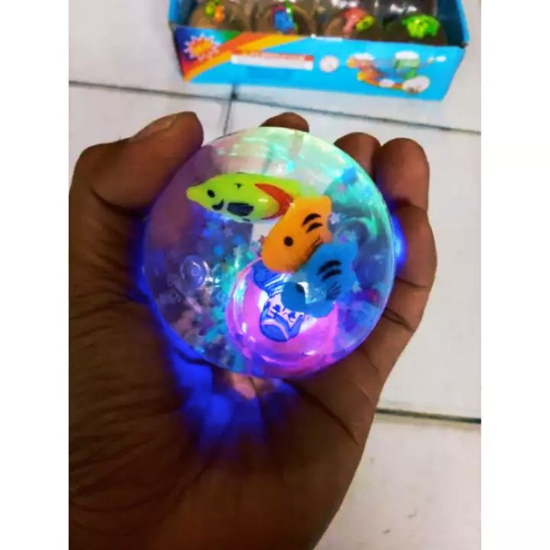 Mainan bola bekel nyala