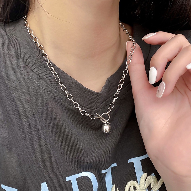 Magic789 Kalung Rantai Dengan Liontin Bola Kecil Warna Silver Gaya Punk Untuk Pria / Wanita