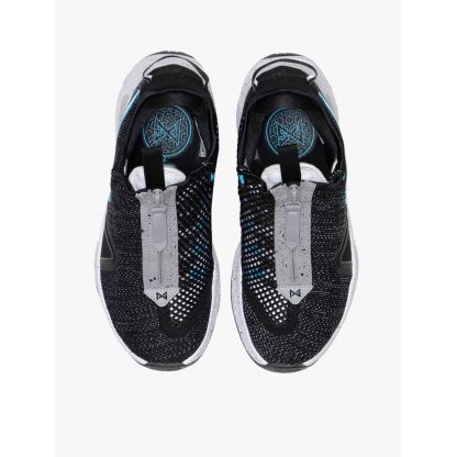 pg 4 white wolf grey