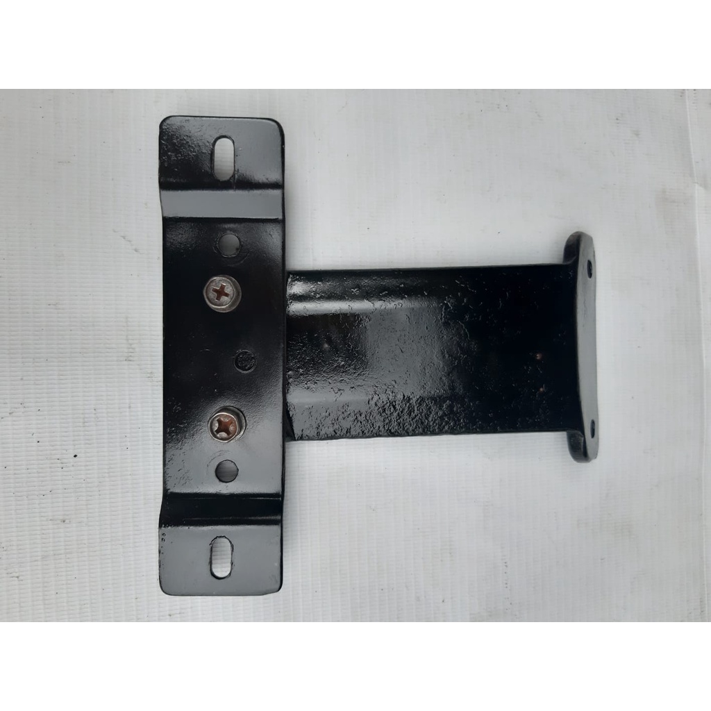 breket dudukan plat nomor belakang slebor belakang motor suzuki crystal original orisinil