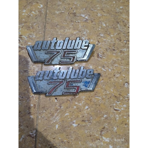 Emblem  Tutup Aki Yamaha V75 ORI Bekas