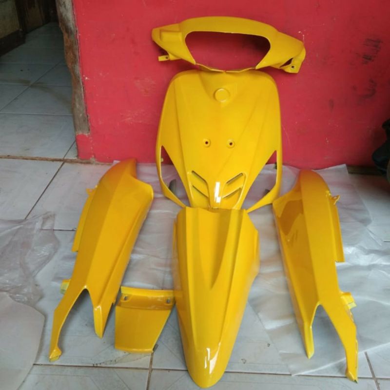 PROMO BODY HALUS MIO SPORTY KUNING 2003 2004