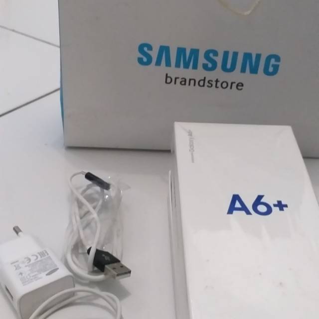SAMSUNG A6 PLUS