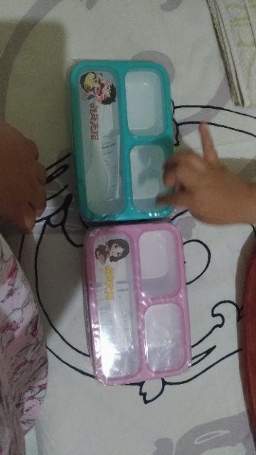 Yooyee Mini Sekat 3  Lunch Box Yooyee Sekat 3 Yooyee 606 + 5 Sponge Spon