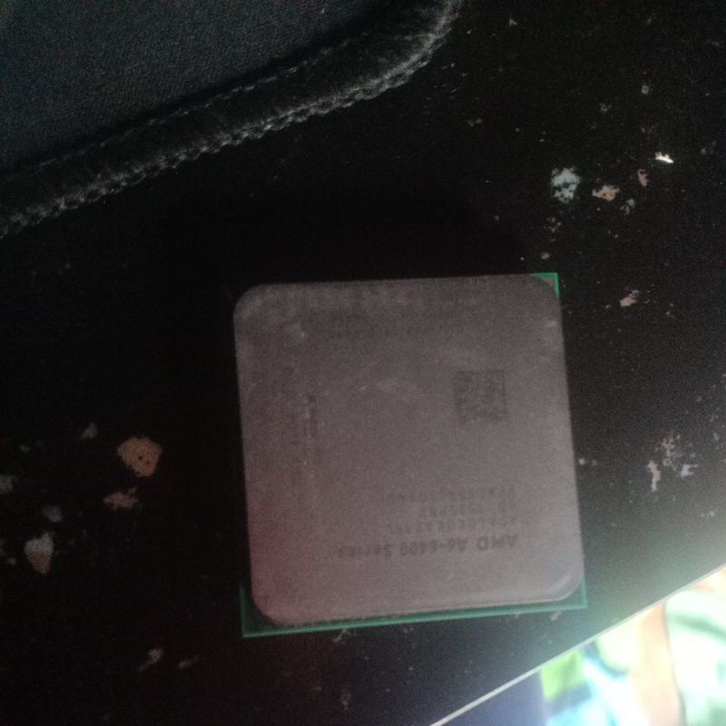 0AMD APU A6-6400 A6-6400K 3.9MHZ FM2 GPU Radeon HD 8470D