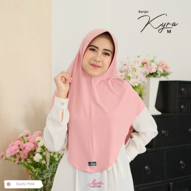 Bergo Kyra Size M original Azamka