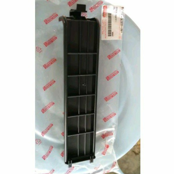 tutup filter ac grand max luxio ori