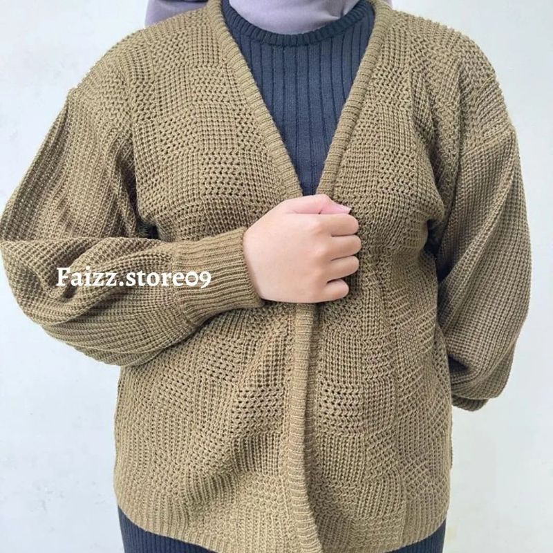 Cardigan Rajut OVERSIZE CROP CORAK KOTAK/Cardigan Rajut Wanita Tebal PREMIUM STORE09 MURAH