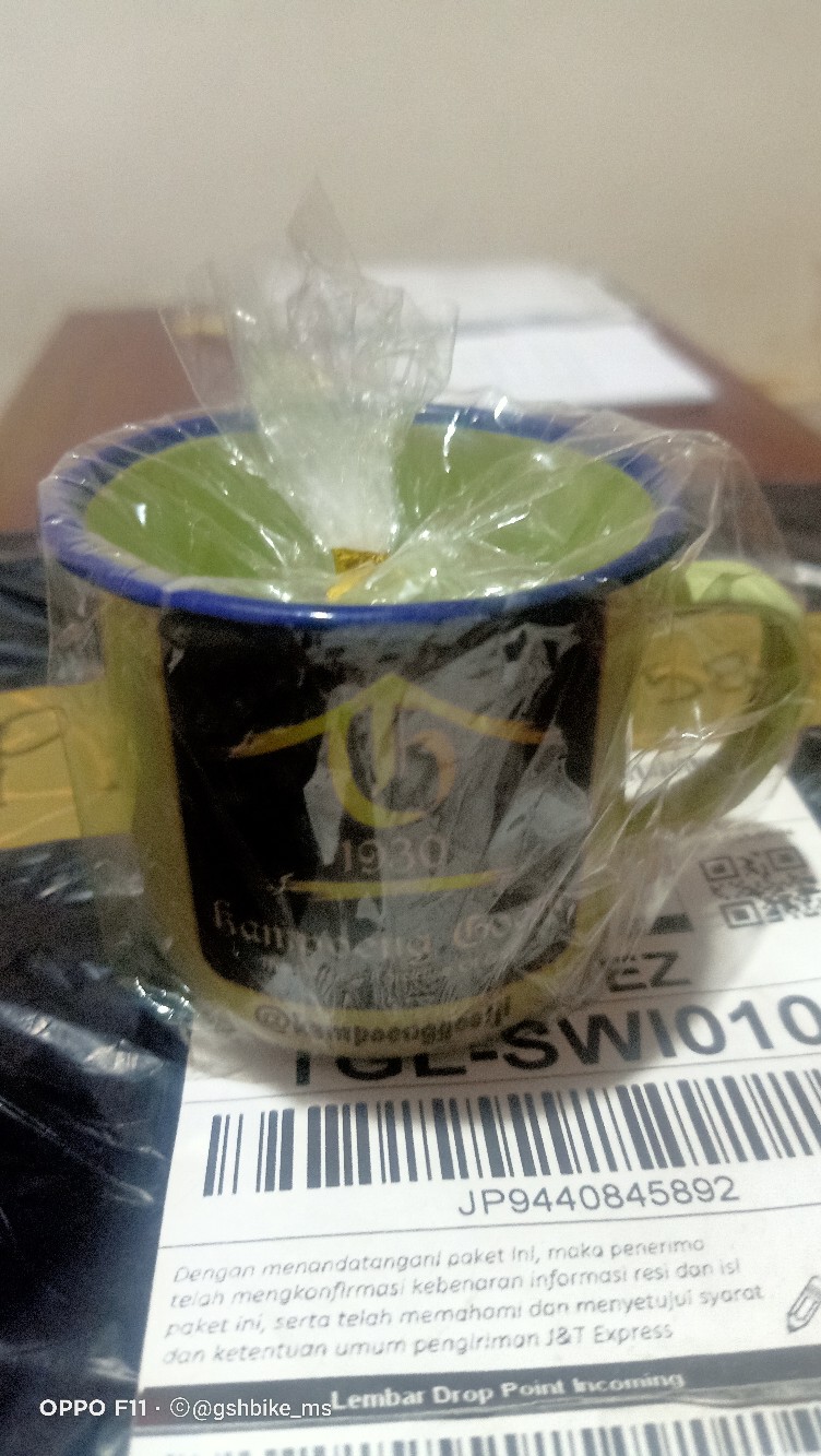 Souvenir Gelas Enamel (7cm)