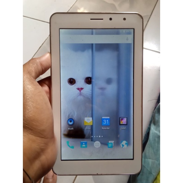 Tablet advan, Tablet advan seken, Tablet murah, Tablet game anak, Tablet dua sim  Hp Tablet advan
