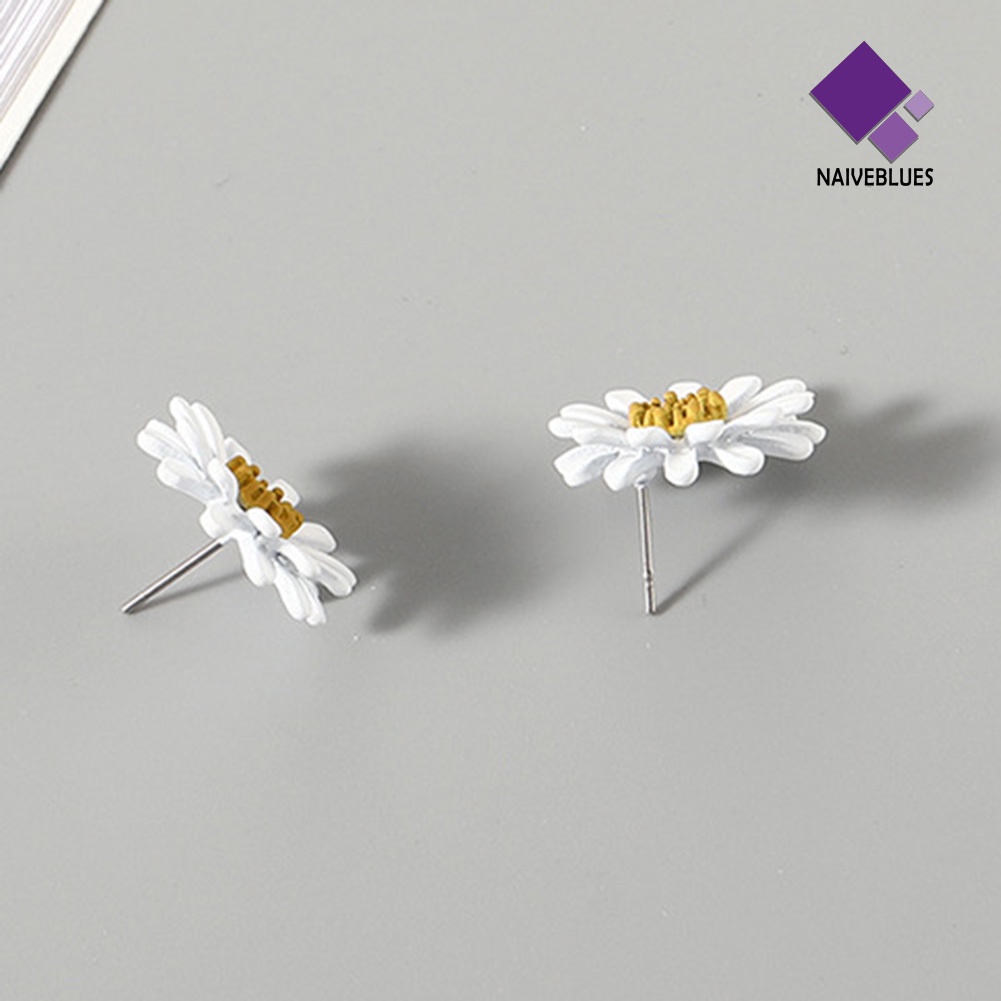 Anting Tindik Desain Bunga Aster Untuk Wanita