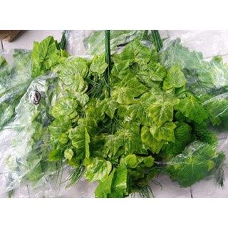 Daun anggur dekorasi x3 ( 1 lusin ) backdrop // bunga dekorasi // daun dekorasi // bunga artificial
