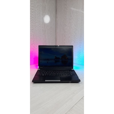 Laptop Toshiba Dynabook R734/M Core i5 Gen4 Ram 8GB Hdd 500GB Second Bergaransi