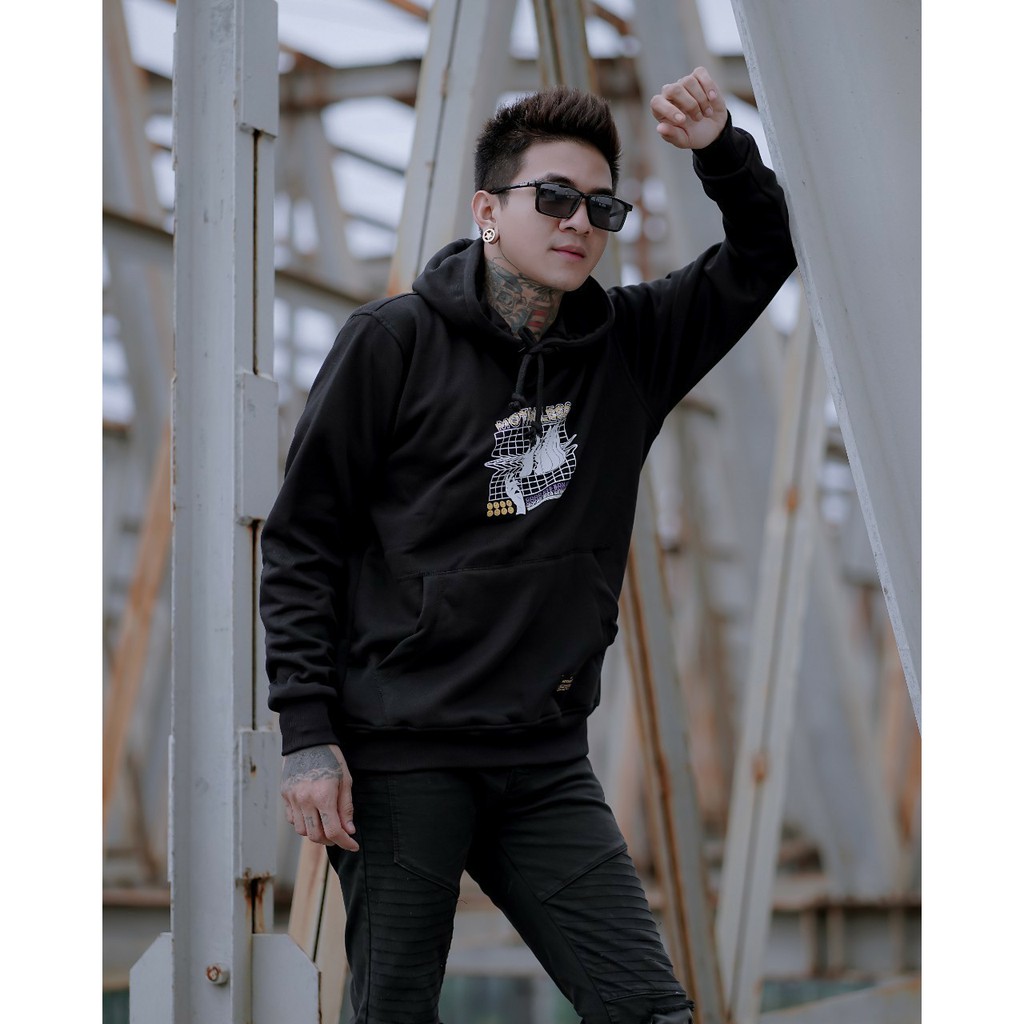 Jaket Hoodie MOTHBLESS ROMANTIC – Black  Edition Trendy Casual  Unisex Good Brand Quality Stylish