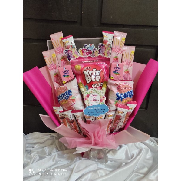 Buket Snack | Buket Wisuda, Bouqet Snack, Kado Wisuda Buket Ultah Kado Ultah