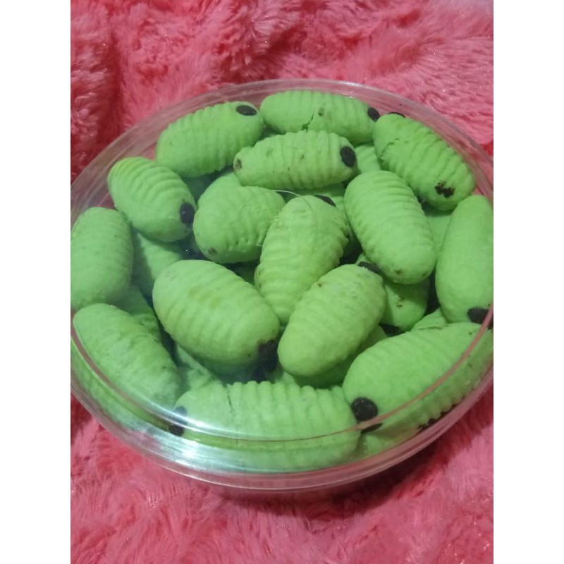 

kue ulat