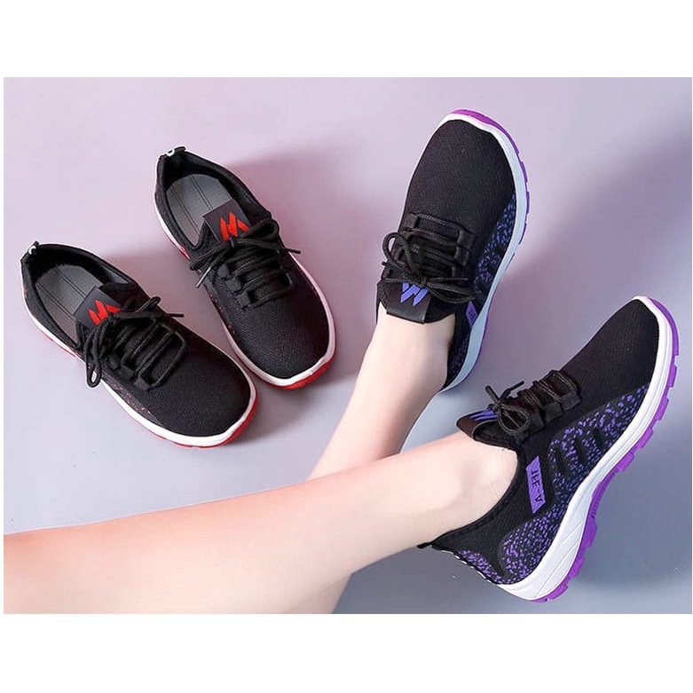 TOPGROSIR LV0137 Sepatu Sneakers Kanvas Wanita / Sepatu lari / Sport Sneakers / Lentur