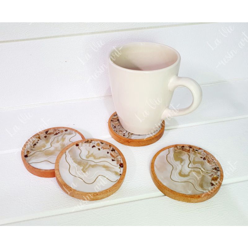 Sepasang Coaster Kayu Resin / Tatakan Gelas Kayu Resin