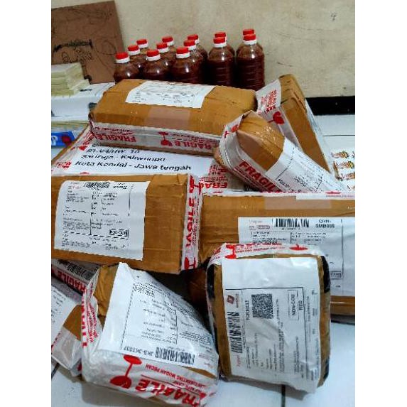 

KMUJ Bumbu Tomyam Tomyum asli HALAL Packing aman tidak bayar tambahan ,.,.