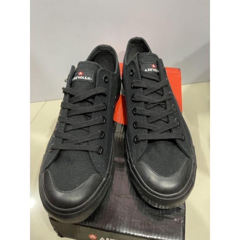 Sepatu Sneaker Pria Airwalk New Basic Canvas Black ORIGINAL