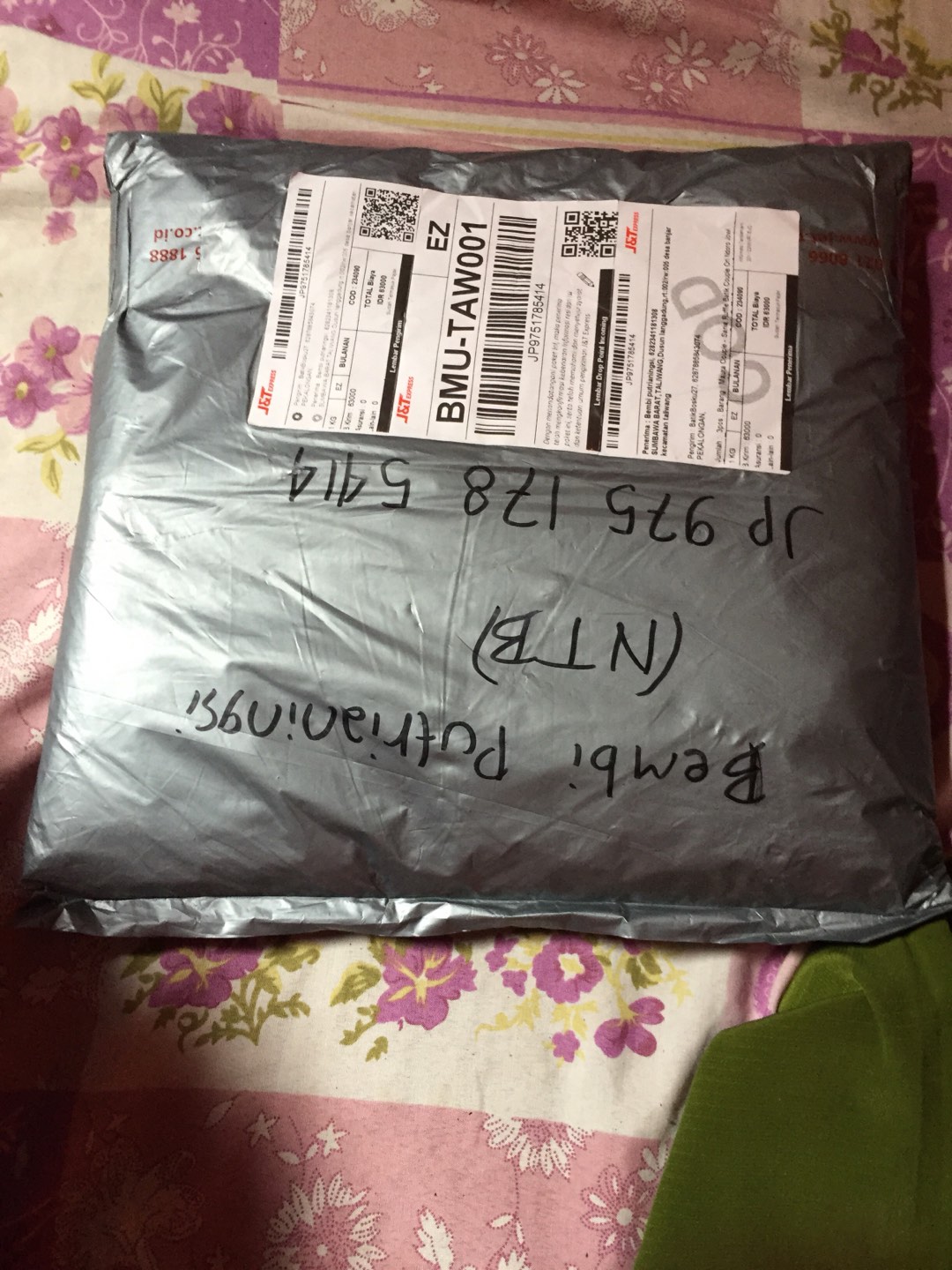 Maura Couple - Sania Ruffle Batik Couple Ori Ndoro Jowi Garansi Termurah Shopee -  Batik Modern Solo