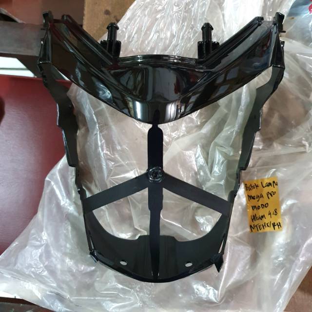 Batok depan megapro monoshock 2010 2011 2012 cover lampu mega pro monosok NARITA hitam