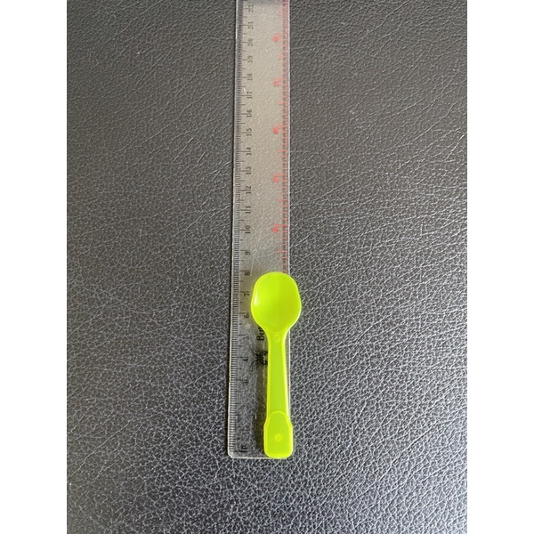 sendok plastik es krim / sendok plastik ice cream / sendok plastik jelly / sendok stb / sendok plastik es cream warna