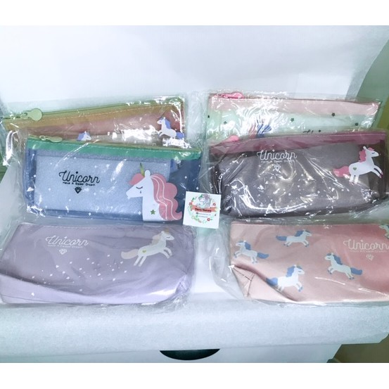 

TEMPAT PENSIL UNICORN | UNICORN PENCIL CASE