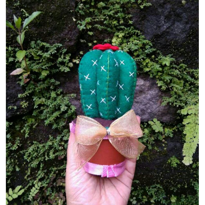 Hiasan kaktus flanel/kaktus flanel/kaktus hiasan meja