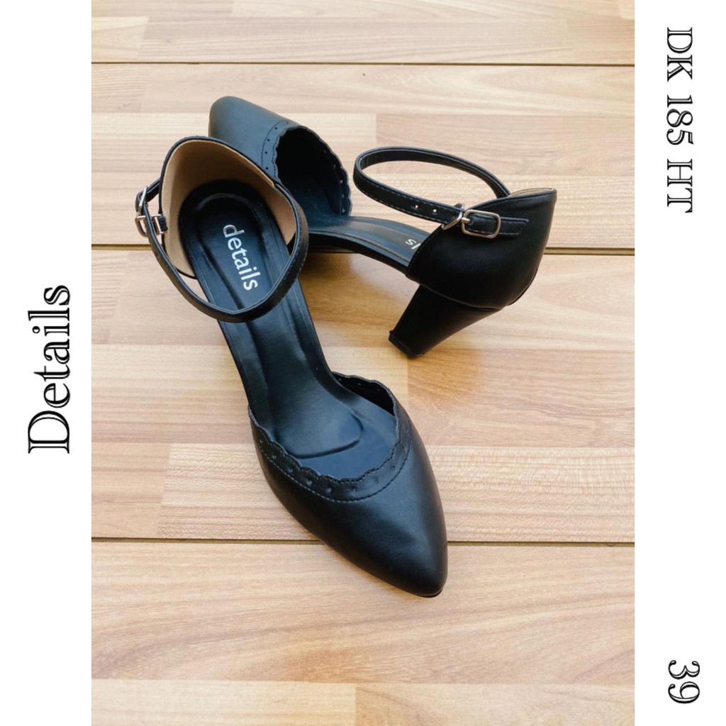 Sepatu Heels Details DK185HT