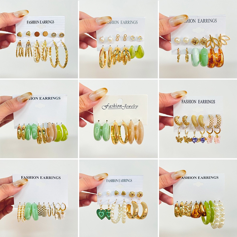 Set Anting Desain Kupu-Kupu Geometris Aksen Mutiara Bahan Logam Gaya Eropa Amerika Untuk Wanita