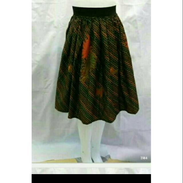 ROK PENDEK KLOK RAMPEL FLARE SKIRT BATIK SANTOSA SOGAN WARNA TOLET MINI