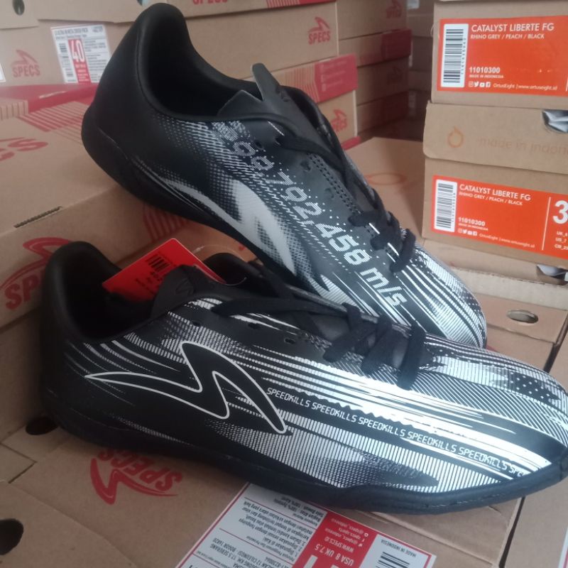 SPECS ELEVATION ZERO IN SEPATU FUTSAL