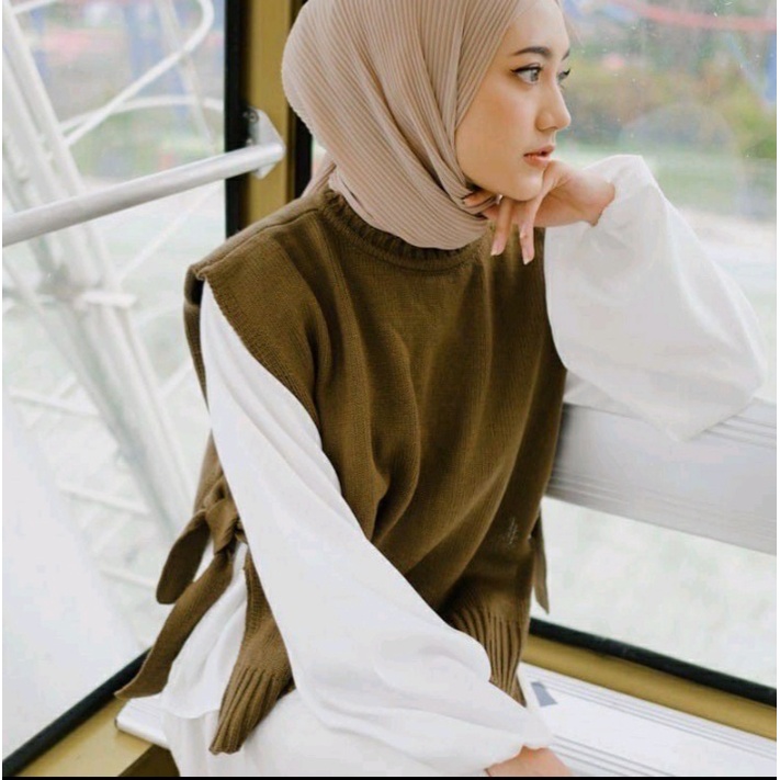 VEST ROMPI RAJUT ANDIN TALI/VEST KNIT OUTER