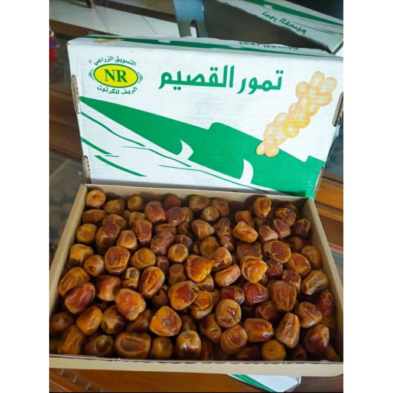 

KURMA SUKARI/Kurma Raja AlQosem (3KG)