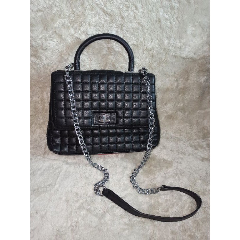 preloved tas Elizabeth tas rantai tas murah branded preloved